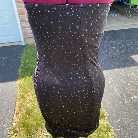 Used dress - Picture 3 of 9